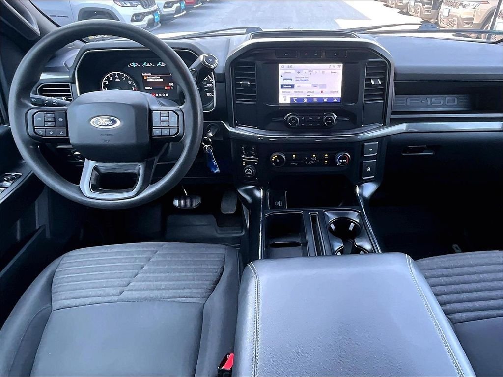Used 2022 White Metallic Ford XL image 21