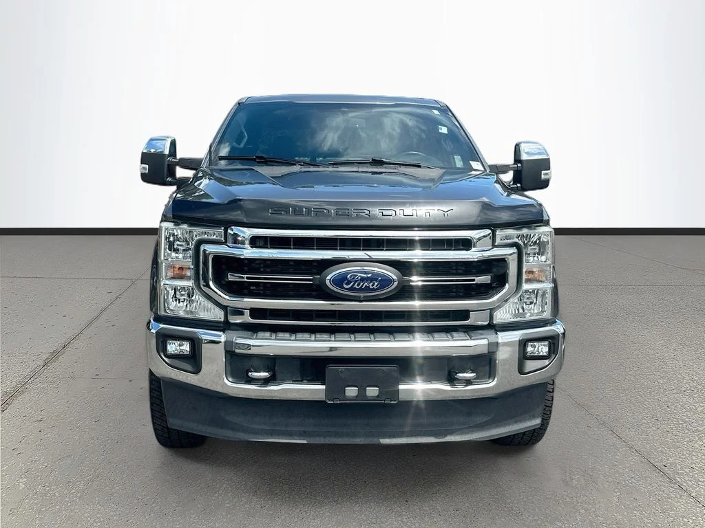 Used 2022 Gray Ford Lariat image 2