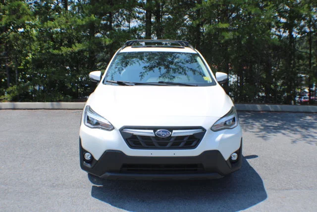 Used 2021 Crystal White Pearl Subaru Limited image 17