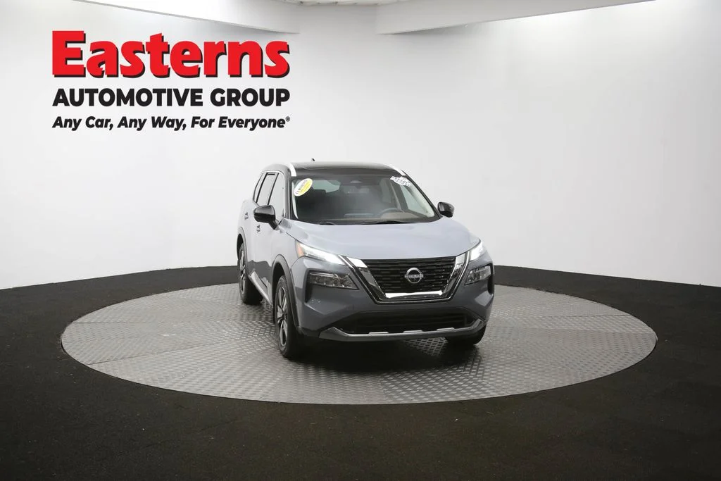 Used 2023 Gray Nissan SL image 53