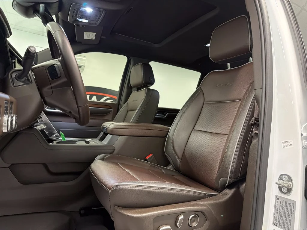 Used 2025 Summit White GMC Denali image 13