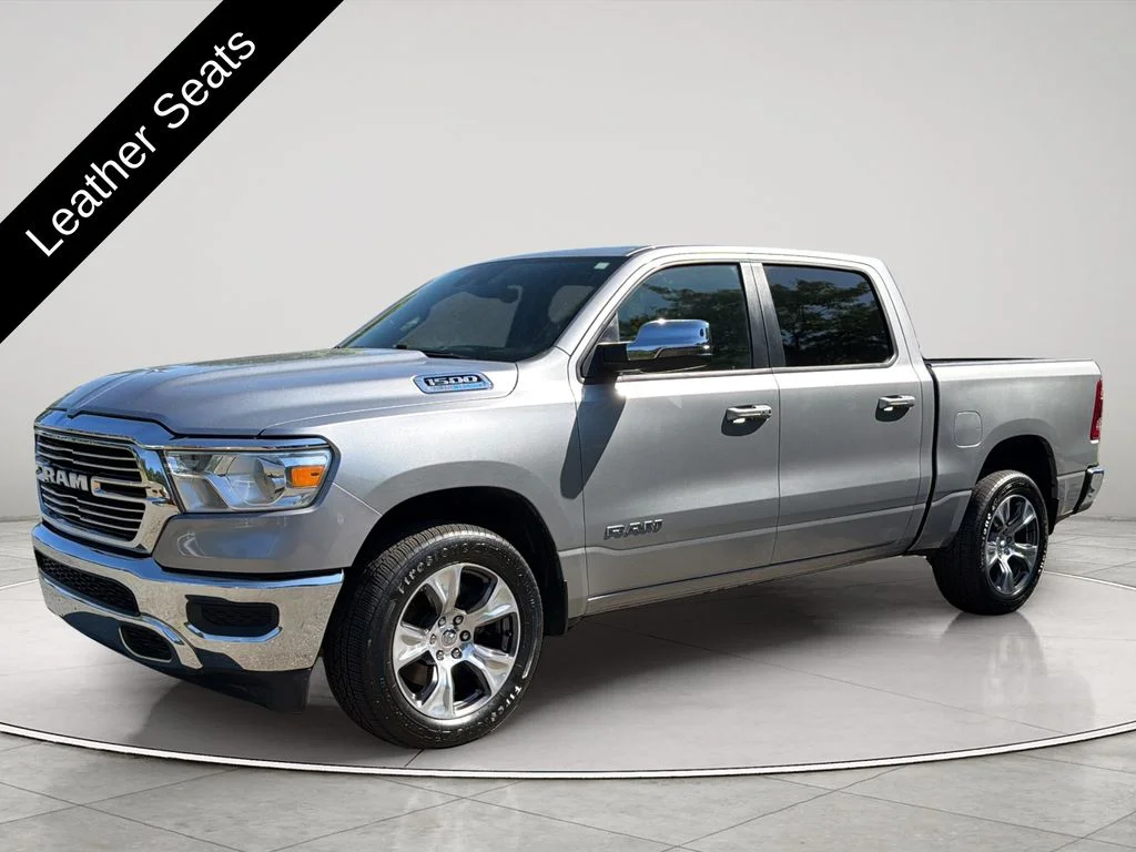 2024 RAM 1500 Laramie Crew Cab 5'7's photo