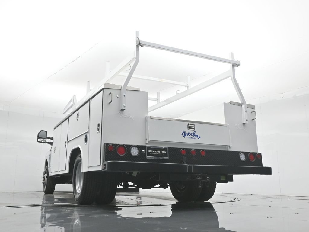 New 2026 Oxford White Ford XL image 49