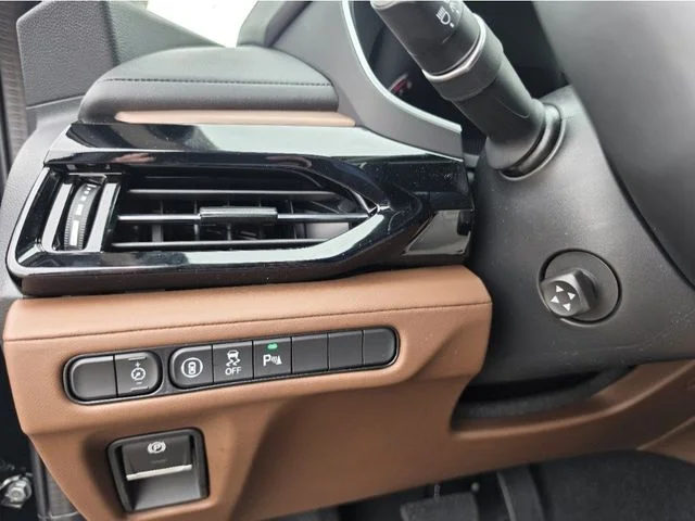 New 2026 Majestic Black Pearl Acura w/Technology Package image 18