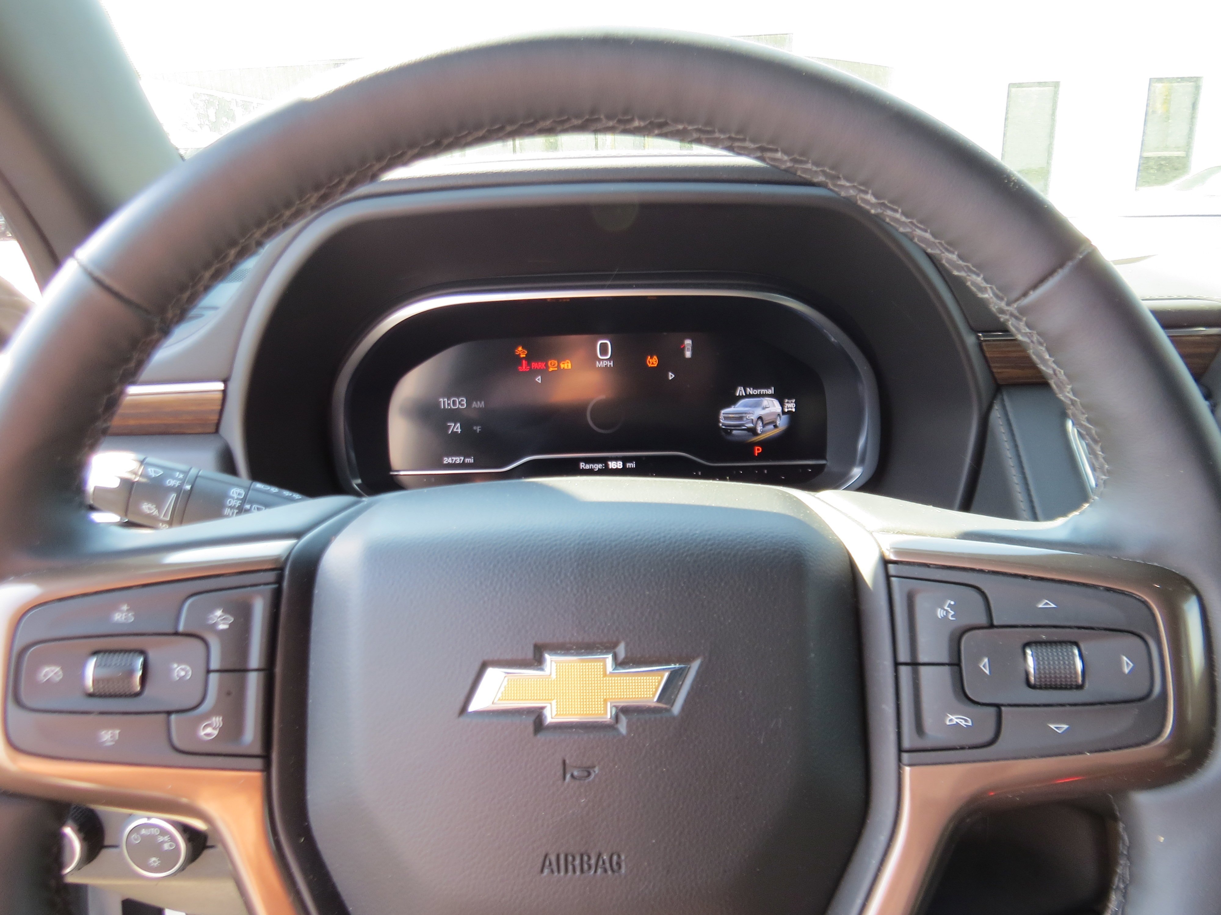 Used 2024 Iridescent Pearl Tricoat Chevrolet High Country image 25