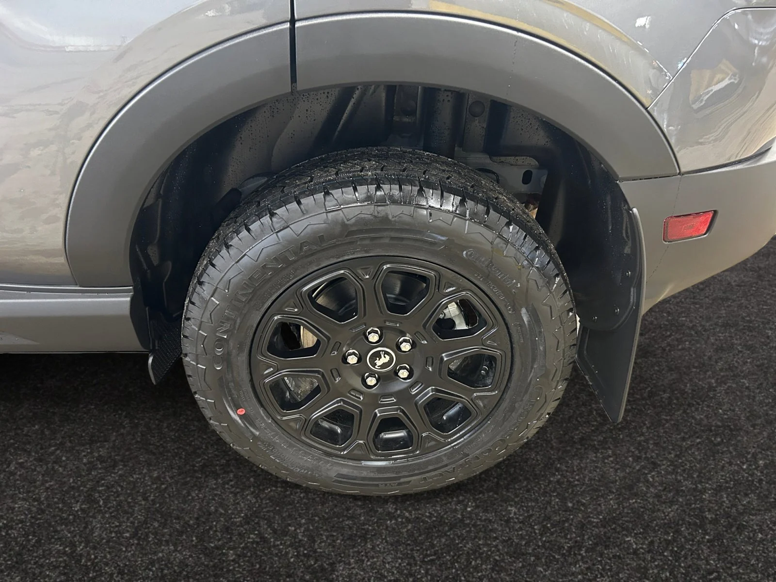New 2026 Carbonized Grey Metallic Ford Badlands image 9