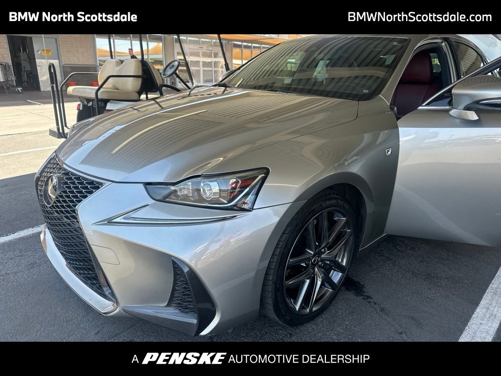 2017 Lexus IS 350 200t's photo