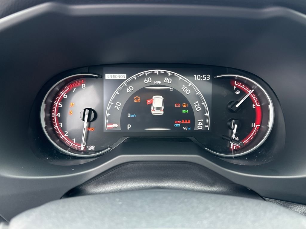 2025 Toyota RAV4 XLE - Photo 21