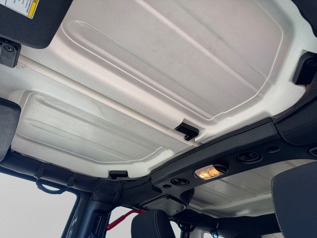 Used 2016 Tank Clearcoat Jeep Unlimited Rubicon image 19