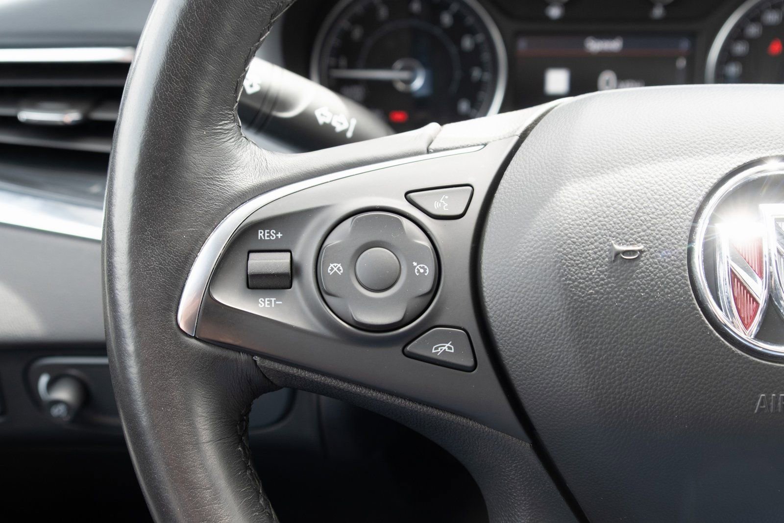 2021 Buick Enclave Essence - Photo 6