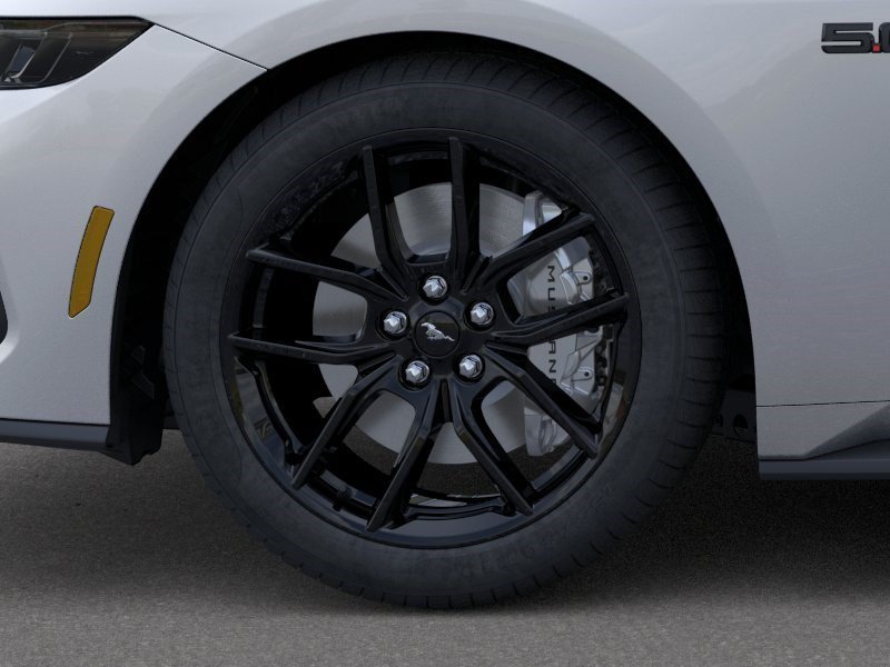 New 2026 Iconic Silver Metallic Ford GT Premium image 19