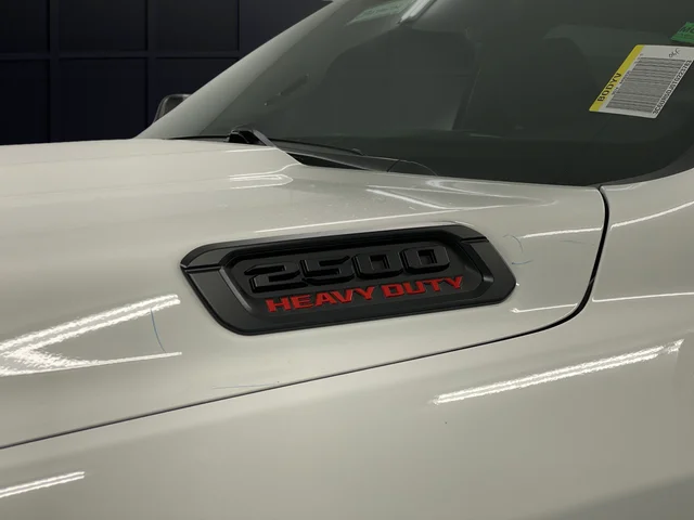 New 2026 Bright White Clear-Coat Exterior Paint RAM Big Horn image 39