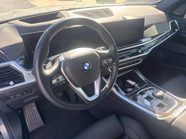 Used 2026 Gray BMW sDrive40i image 14