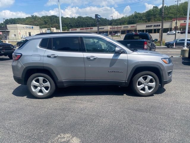 Certified Used 2020 Silver Jeep Latitude image 3