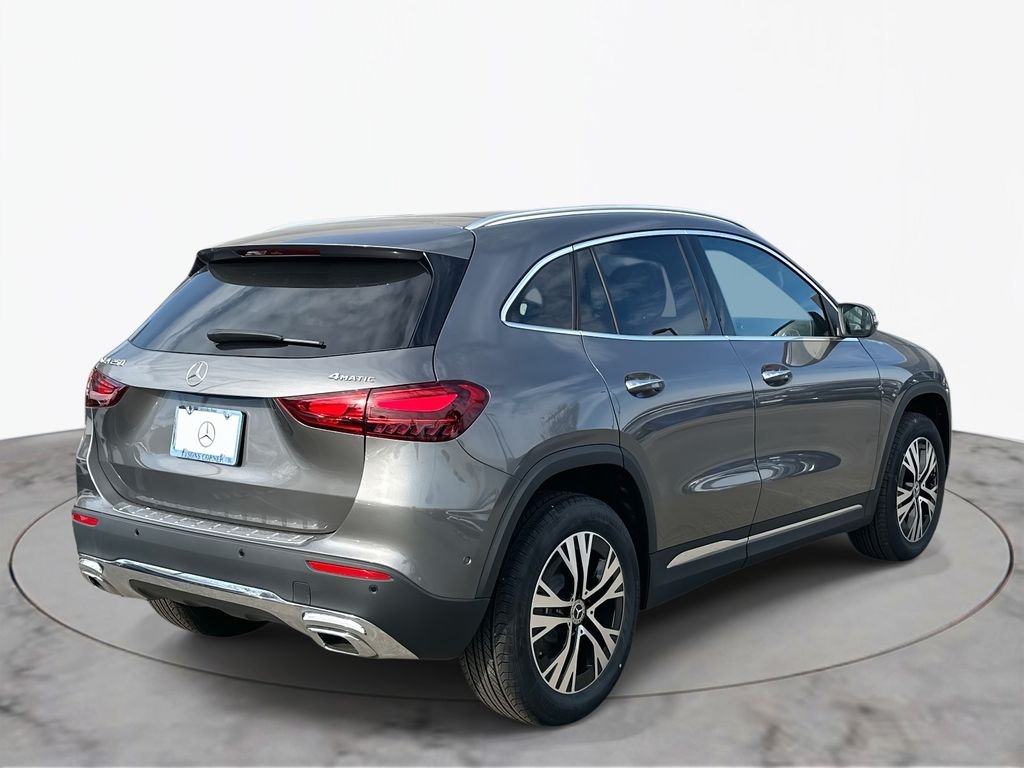 Used 2026 Mountain Grey Metallic Mercedes-Benz GLA 250 image 5