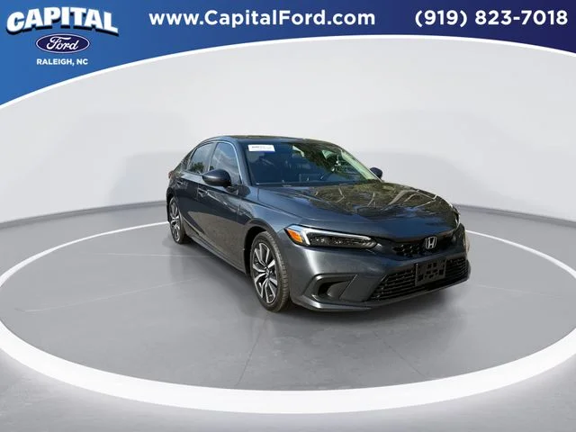 Used 2024  Honda EX-L image 2