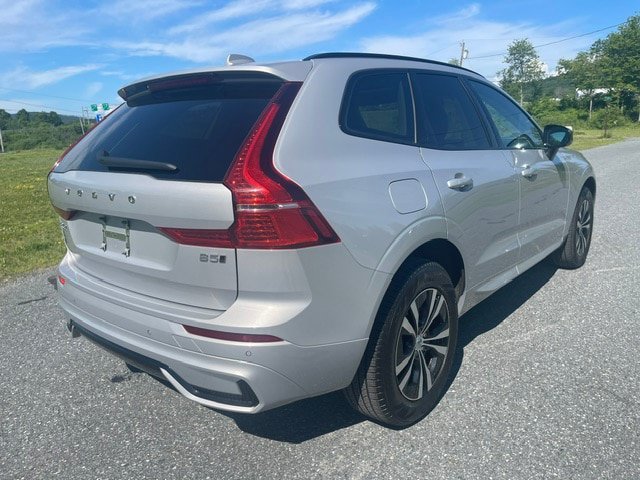 Used 2024 Silver Volvo Core Dark Theme image 6