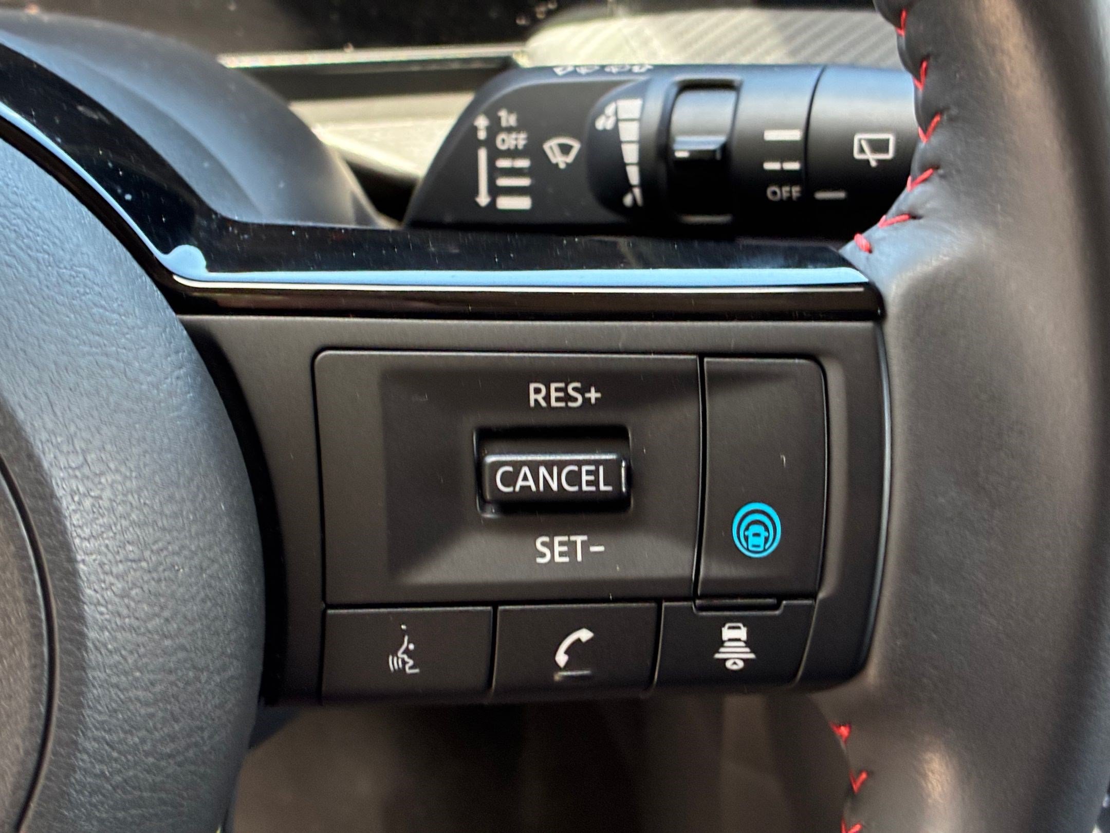 Certified Used 2025 Super Black Nissan SR image 18