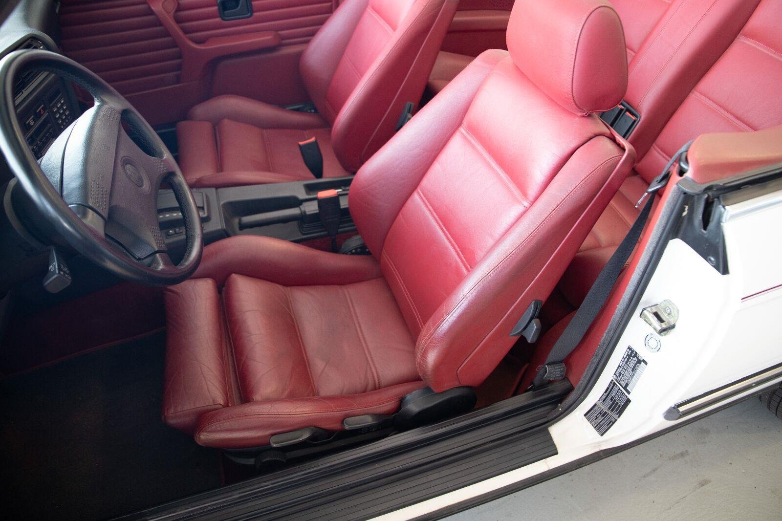 Used 1990 WHITE BMW 325iC image 6