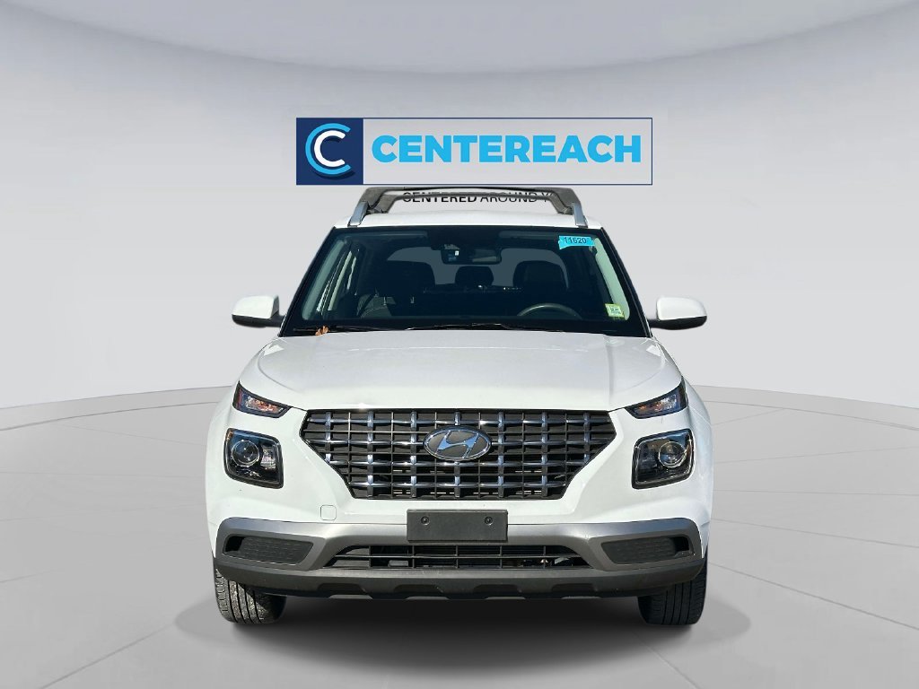 Certified Used 2024 Lunar White Hyundai SEL image 2