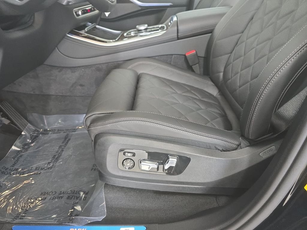 2026 BMW X5 50e - Photo 15