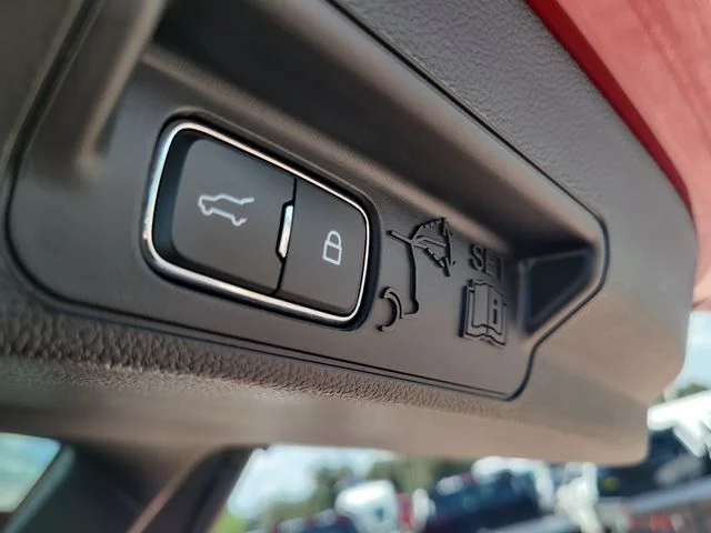 Used 2024 Red Ford XLT image 11