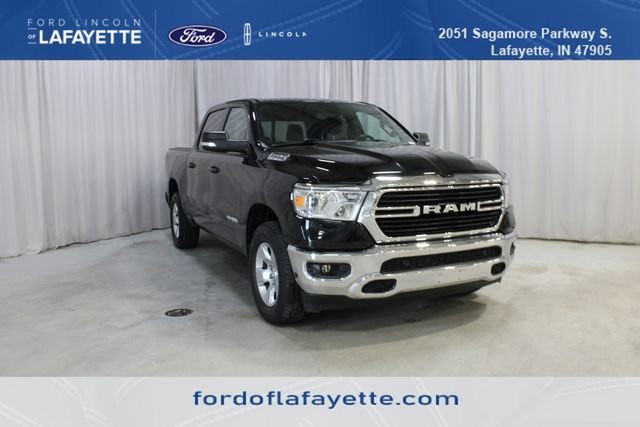 2021 RAM 1500 Big Horn/Lone Star 4x4 Crew Cab 5'7's photo
