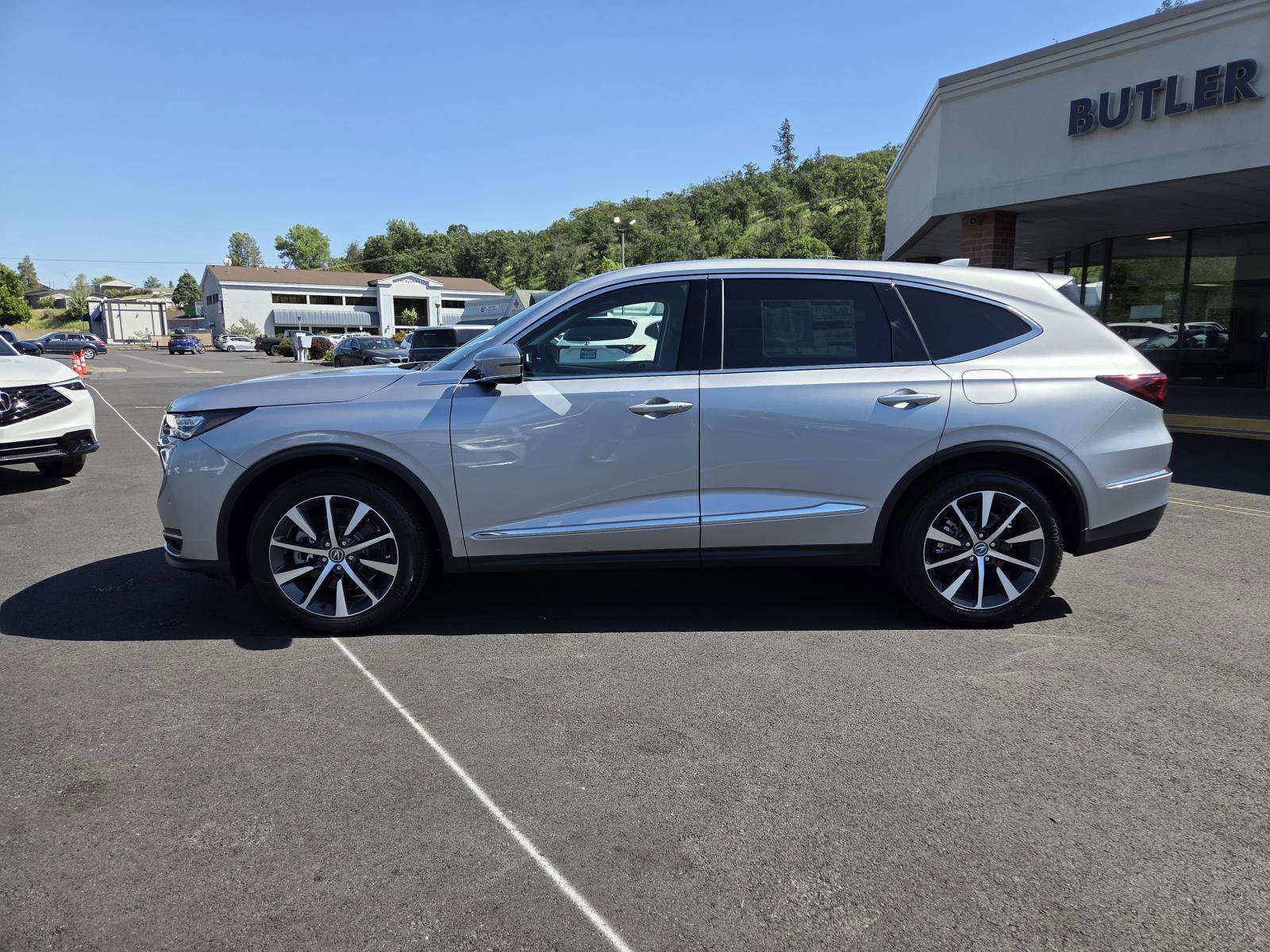 New 2026 Solar Silver Metallic Acura w/Technology Package AWD image 8