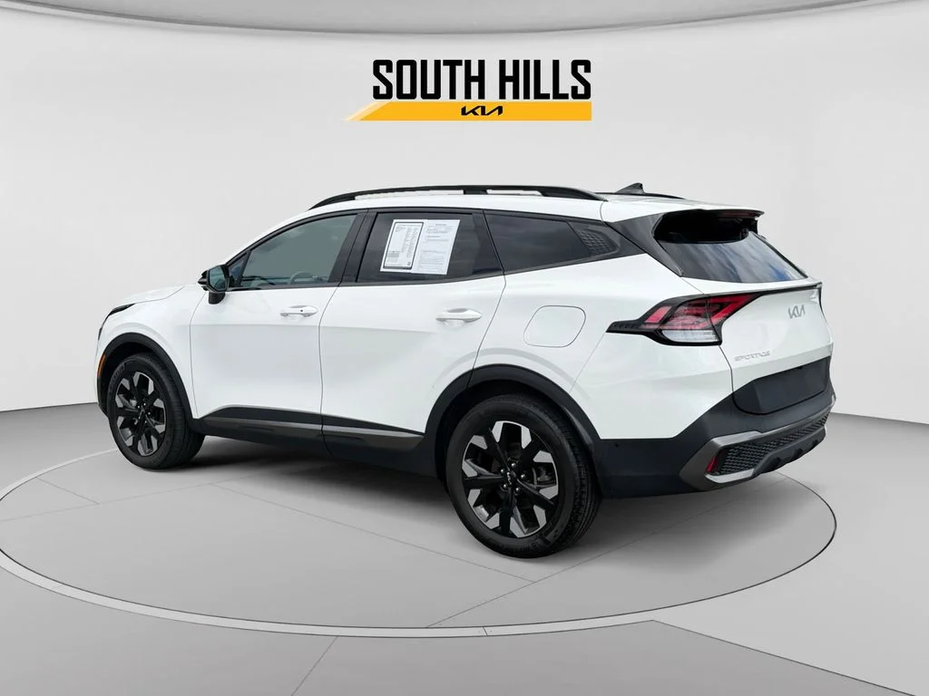 Certified Used 2023 White Kia X-Line Prestige image 3