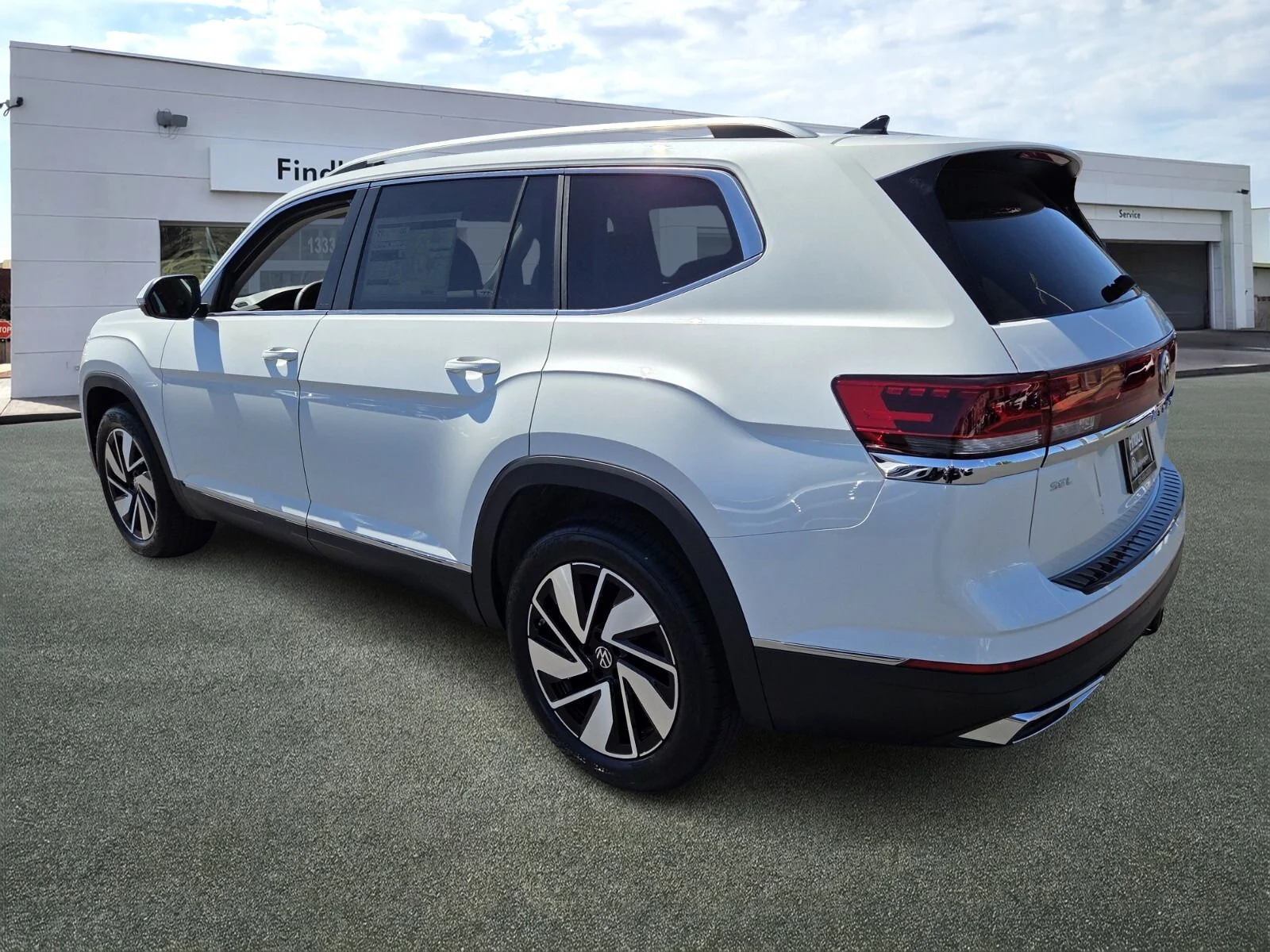 New 2026 White Volkswagen 2.0T SEL image 4