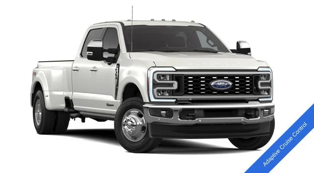 New 2026 Star White Metallic Tri-Coat Ford F-350® Lariat® image 4