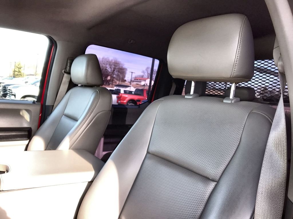 Used 2019 Red Ford XL image 11