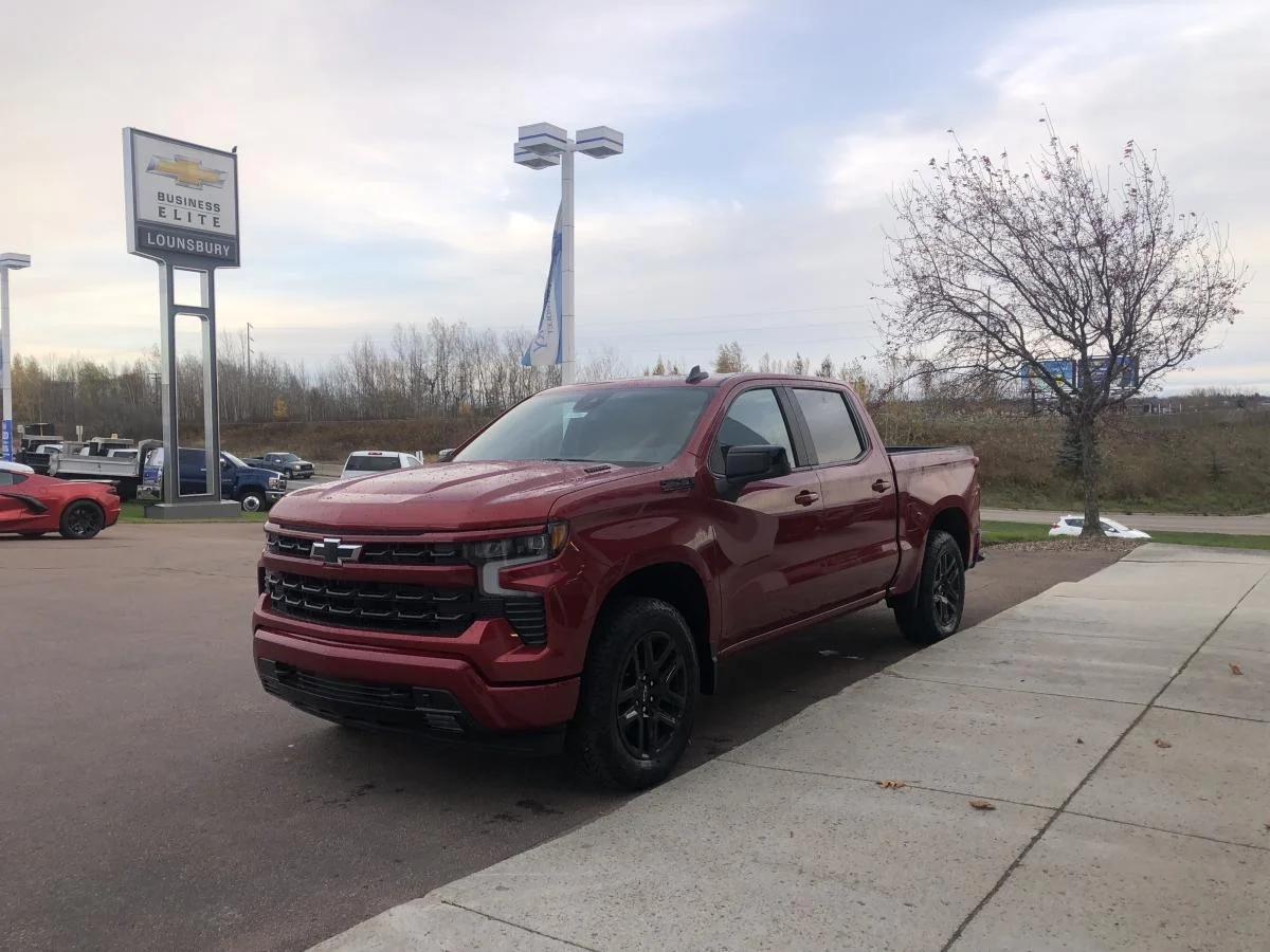 New 2026 Red Chevrolet 4WD Crew Cab 147" RST image 4