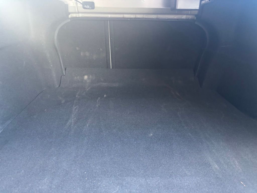 Used 2025 Black Hyundai SEL image 18