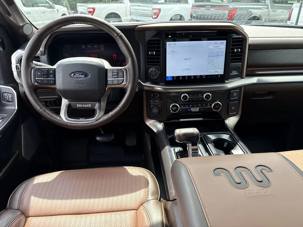 Used 2025 Blue Ford King Ranch image 21