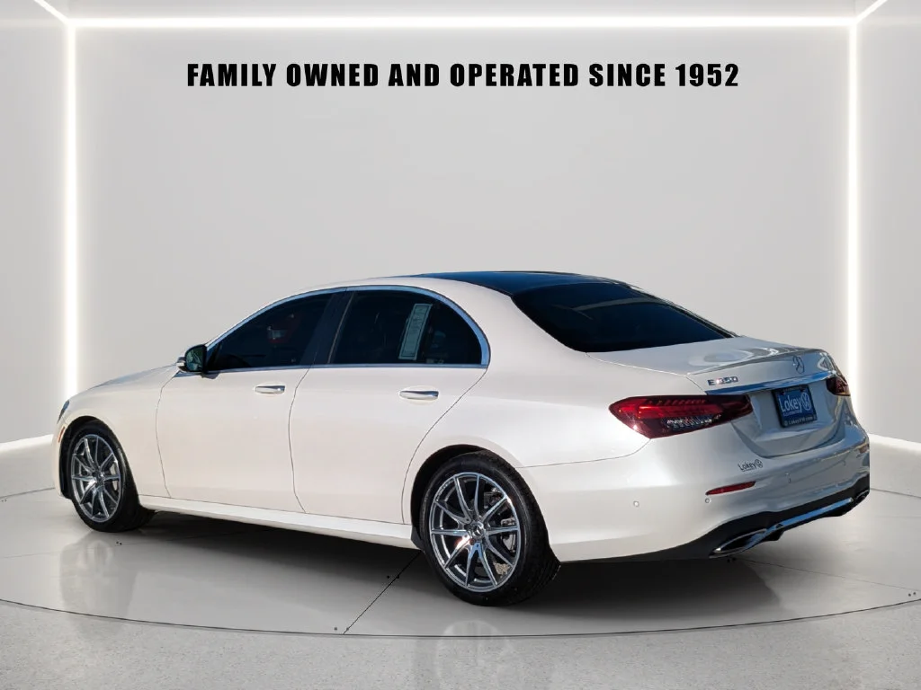 Used 2022 White Mercedes-Benz E 350 image 4