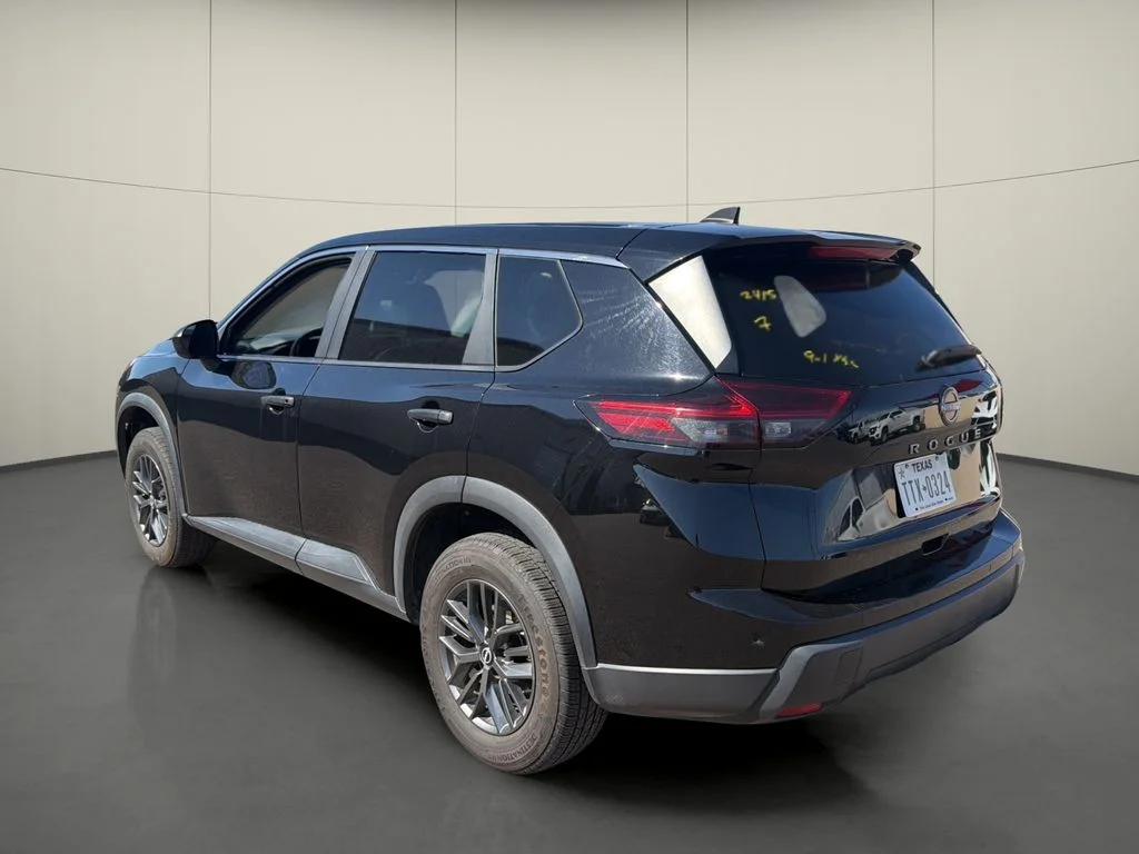 Used 2024 Black Nissan S image 5