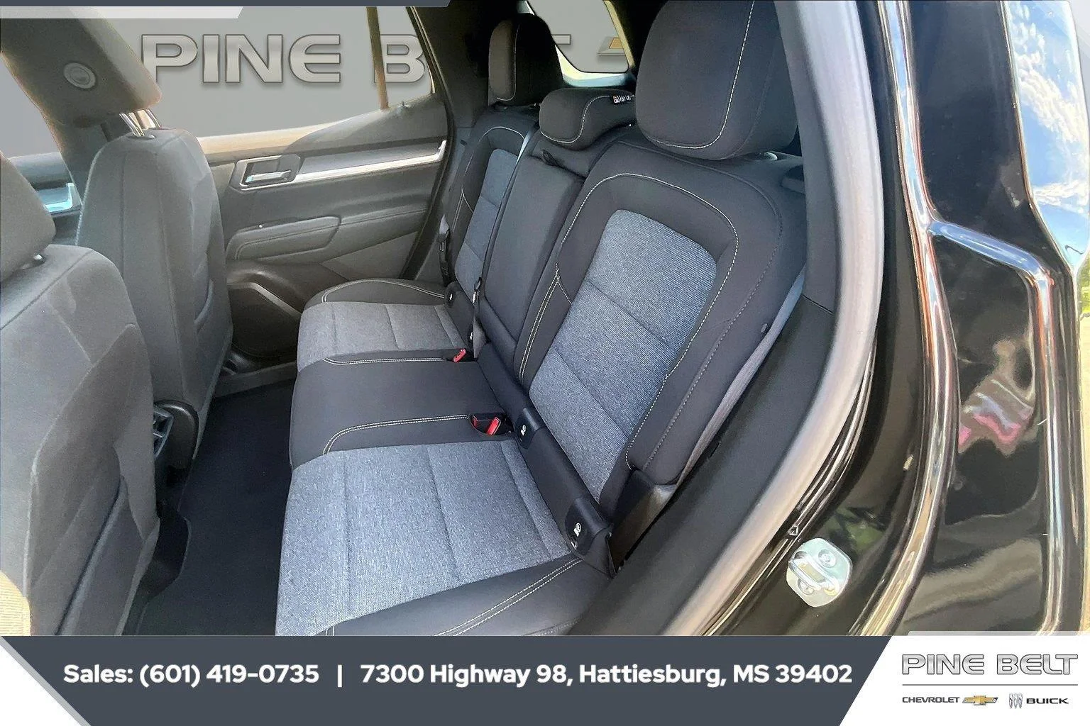 Used 2026 Ebony Twilight Metallic GMC Elevation image 19