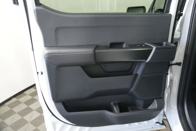 New 2026 Oxford White Ford STX® image 23