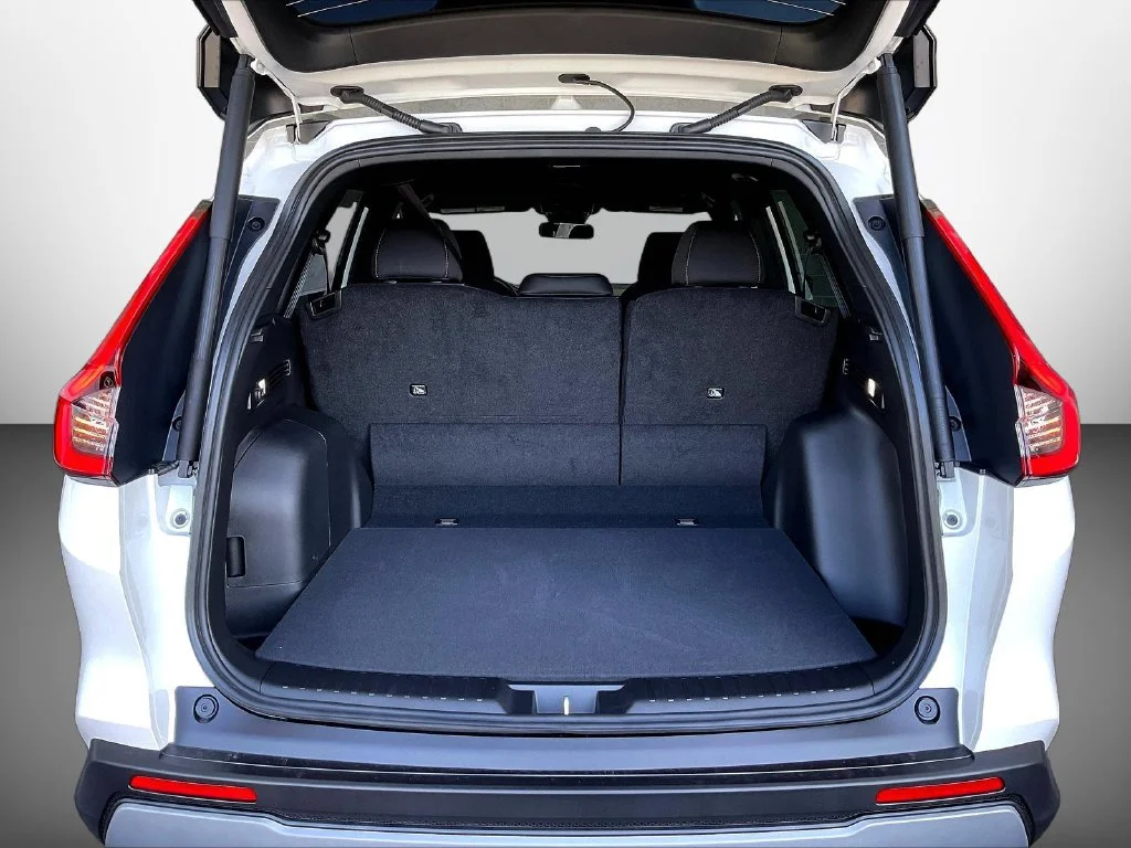 New 2026 Platinum White Pearl Honda AWD TrailSport Hybrid image 7