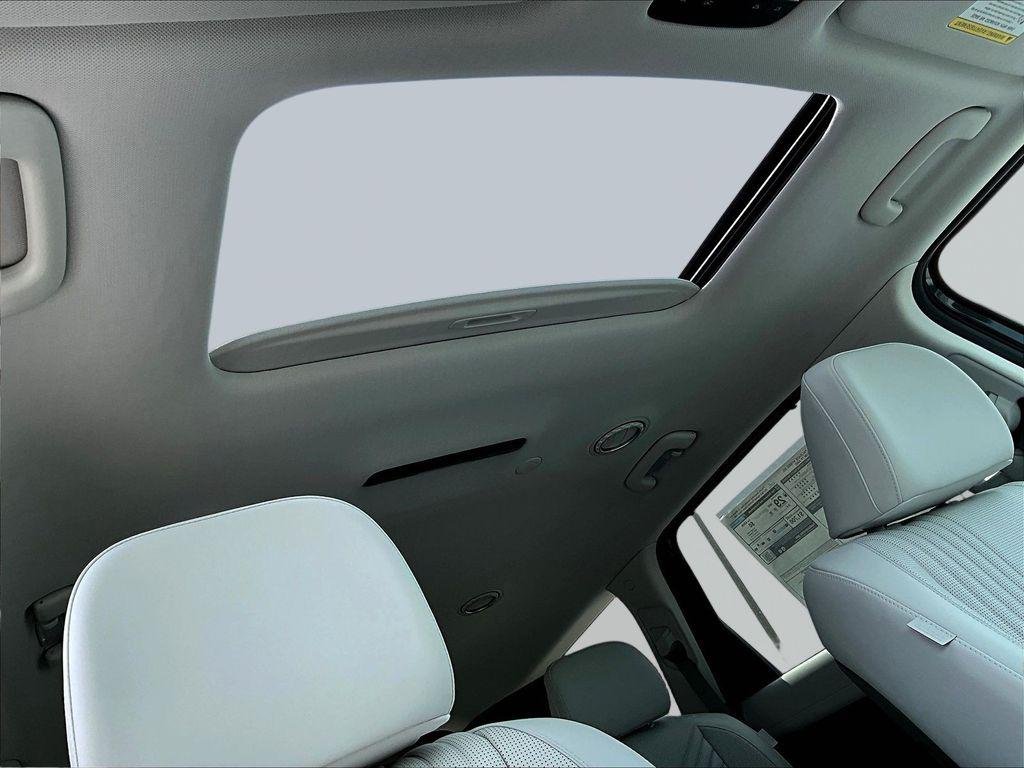 New 2026 Gray Hyundai SEL Premium 7P image 27
