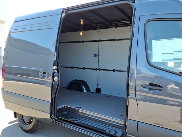 New 2026 Gray Mercedes-Benz Cargo 144 WB image 23