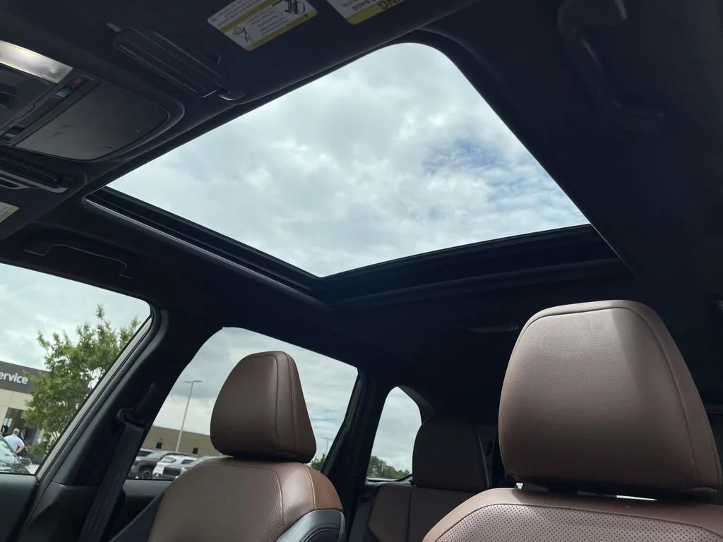 2025 Subaru Forester Touring - Photo 9