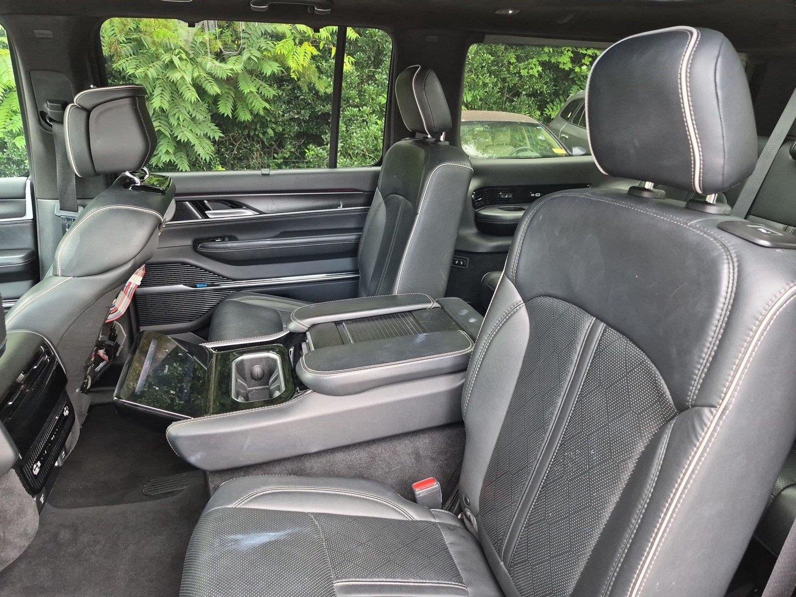 Used 2024 Baltic Gray Metallic Clearcoat Jeep Series II image 33