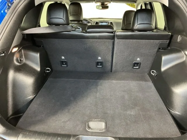 Certified Used 2022 Blue Jeep Latitude Lux image 11