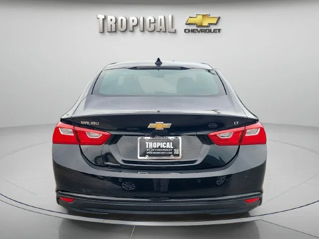Used 2024 Mosaic Black Metallic Chevrolet 1LT image 4