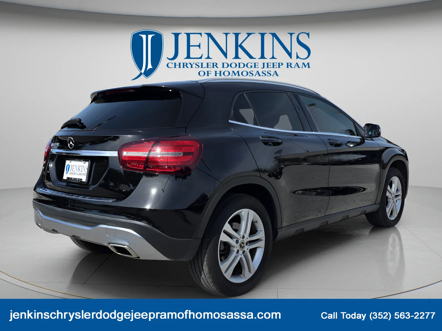 Used 2020 Cosmos Black Metallic Mercedes-Benz GLA 250 image 5