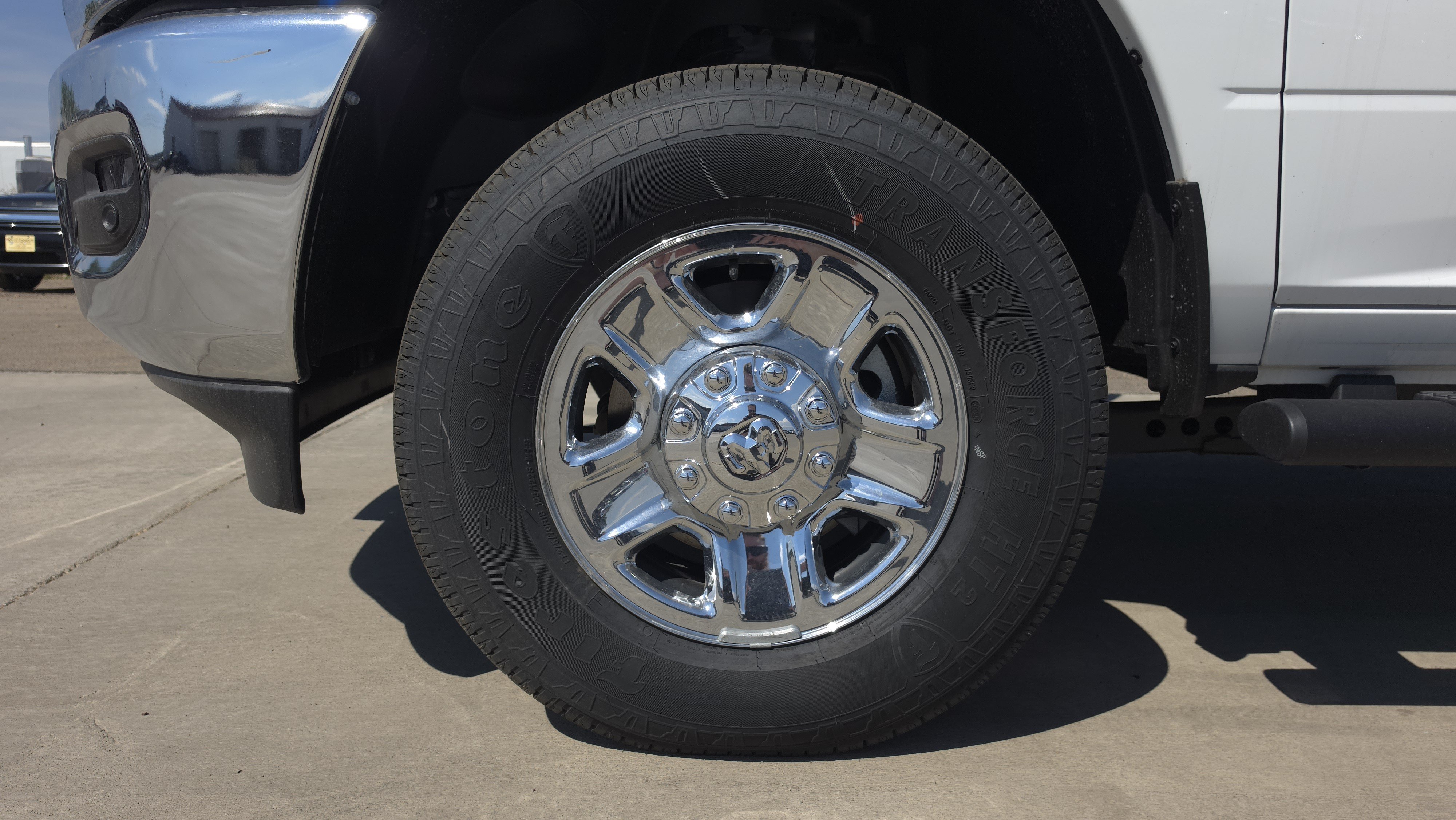 New 2026 Bright White Clearcoat Ram Tradesman image 23