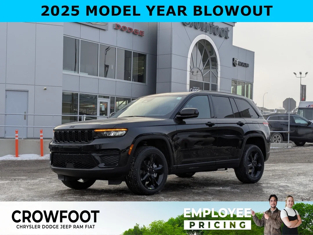 New 2025 Black Jeep Altitude - - 4x4 - Power Sunroof - Power Liftgate - Wireless Charging - 20 Black Wheels & More! image 1