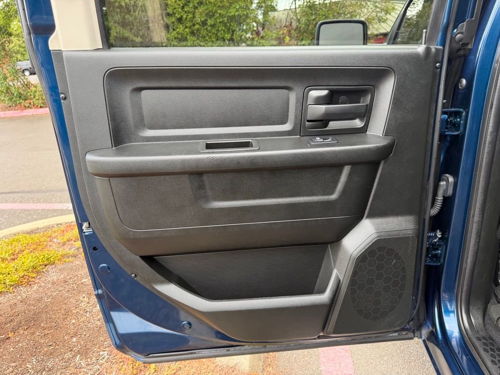 Used 2021 Patriot Blue Pearlcoat Ram Tradesman image 27